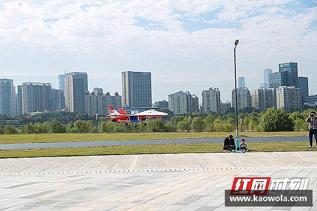 了解谈球吧官网